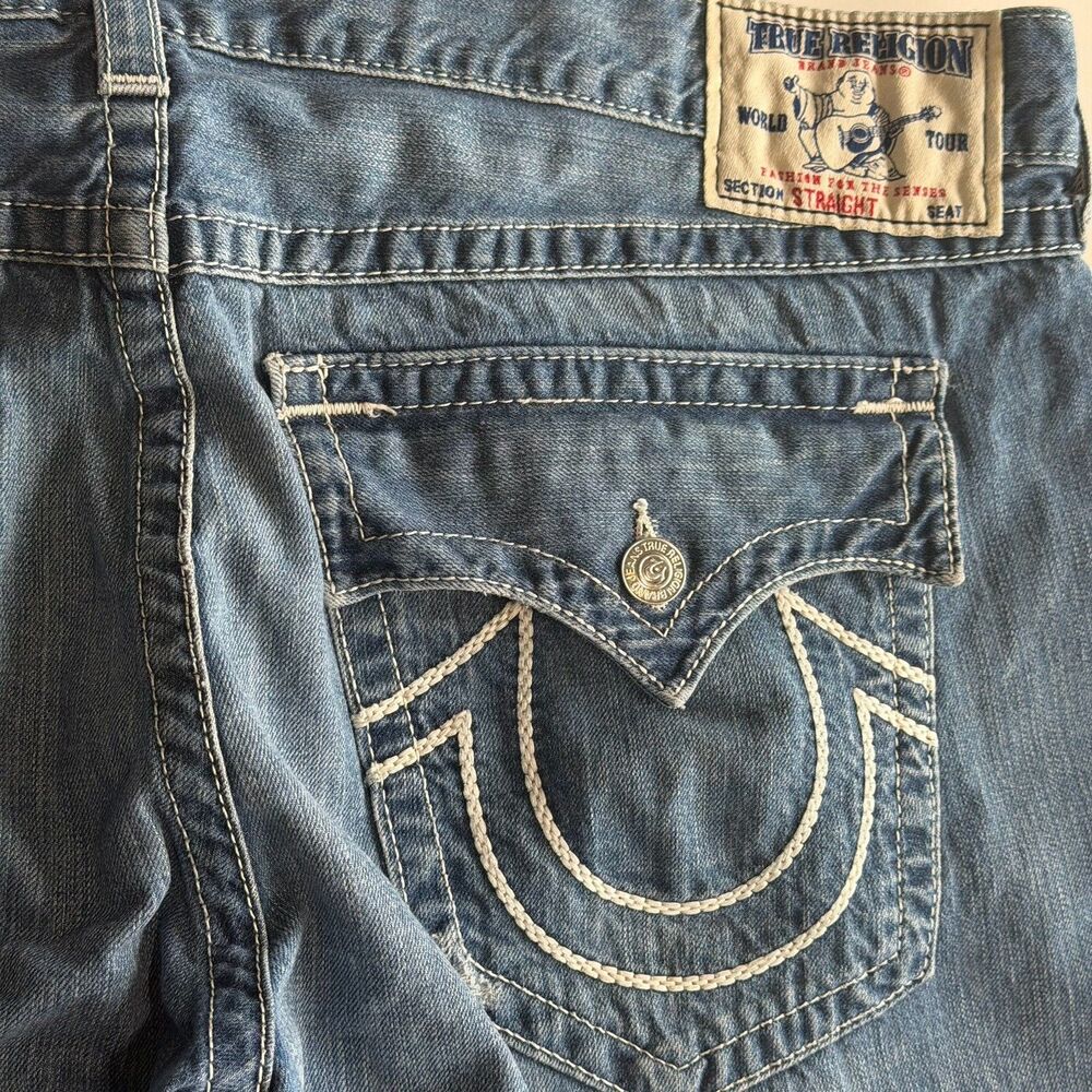 TRUE RELIGION Jeans Mens Size 44x34 Flap Pocket Straight Leg USA Nice Fade